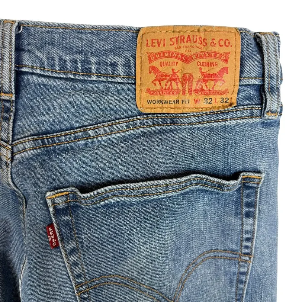 Levi's Jeans Mens 32x31 Blue Denim Stretch‎ Distressed Workwear Fit Straight Leg